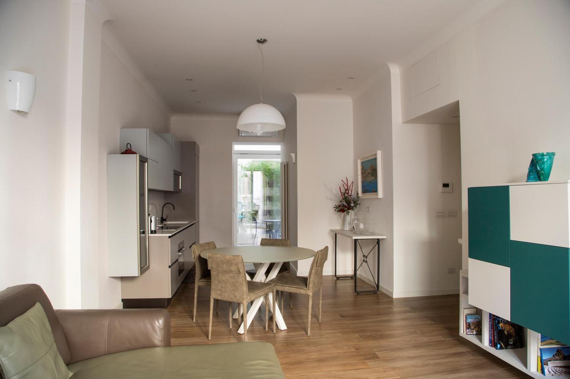 La Casa Di Nausicaa - Aurora Apartment Reggio Calabria